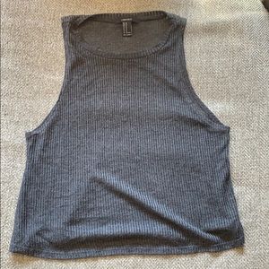 a very simple grey tank